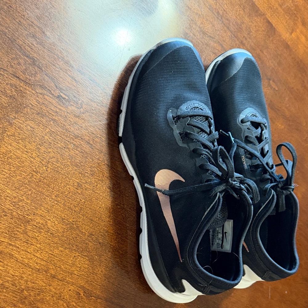 Nike Womens Flex Supreme TR 4 819026-011 Black Running Shoes Sneakers Size 8.5